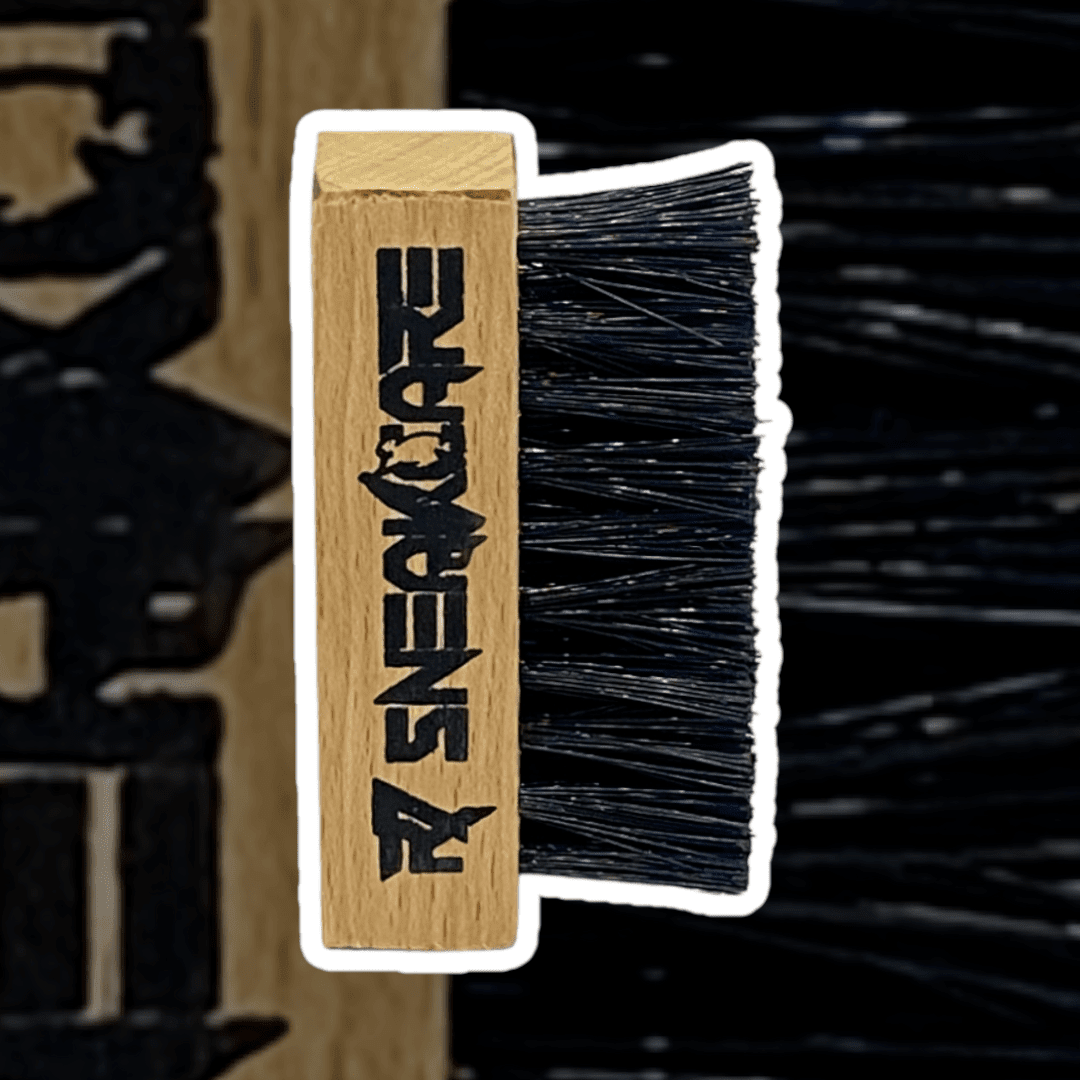 Magic Brush - R7 SNEAK CARE
